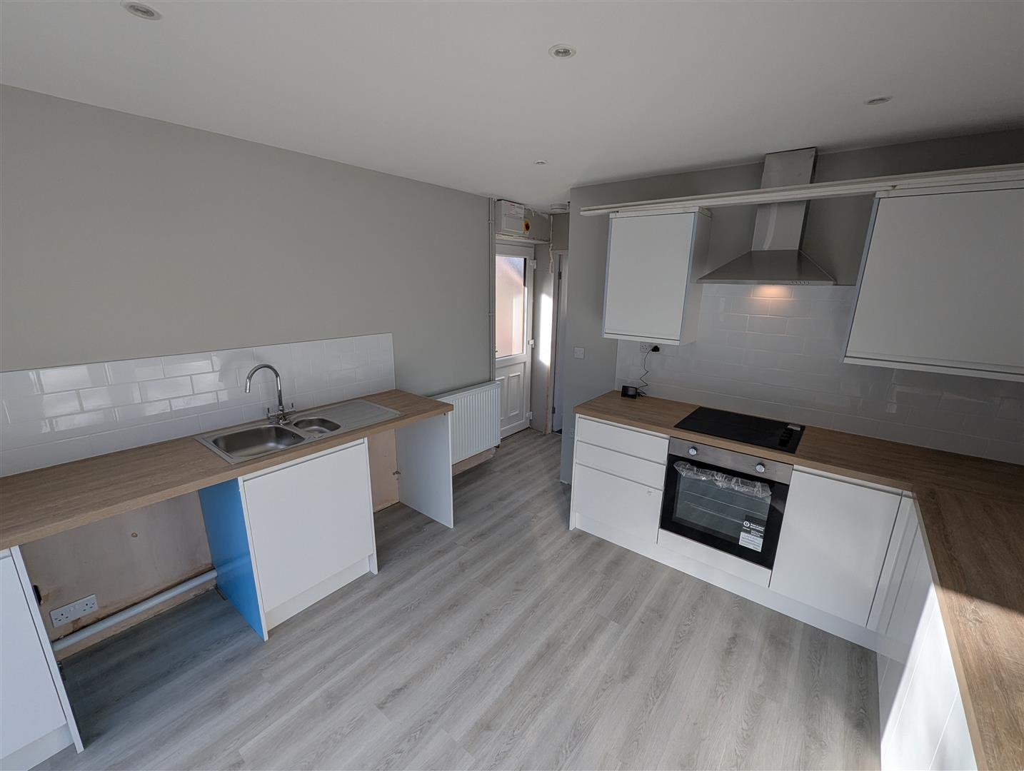 Maes-Y-Felin, Ravenhill, Swansea, SA5 5DW